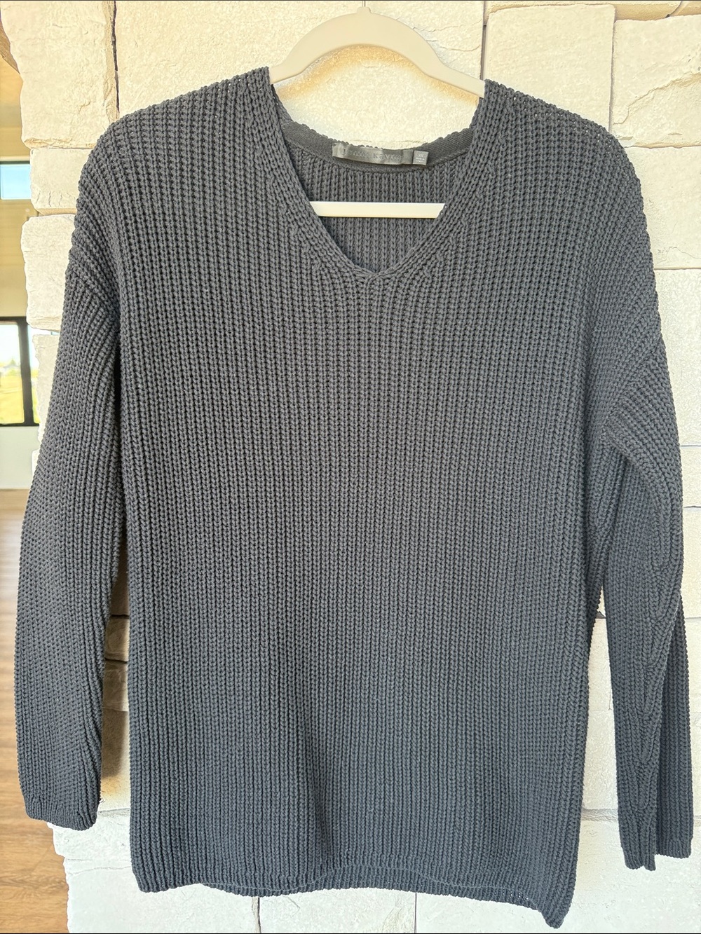 Jenni Kayne Cabin Sweater — VGUC
Size XS — Black